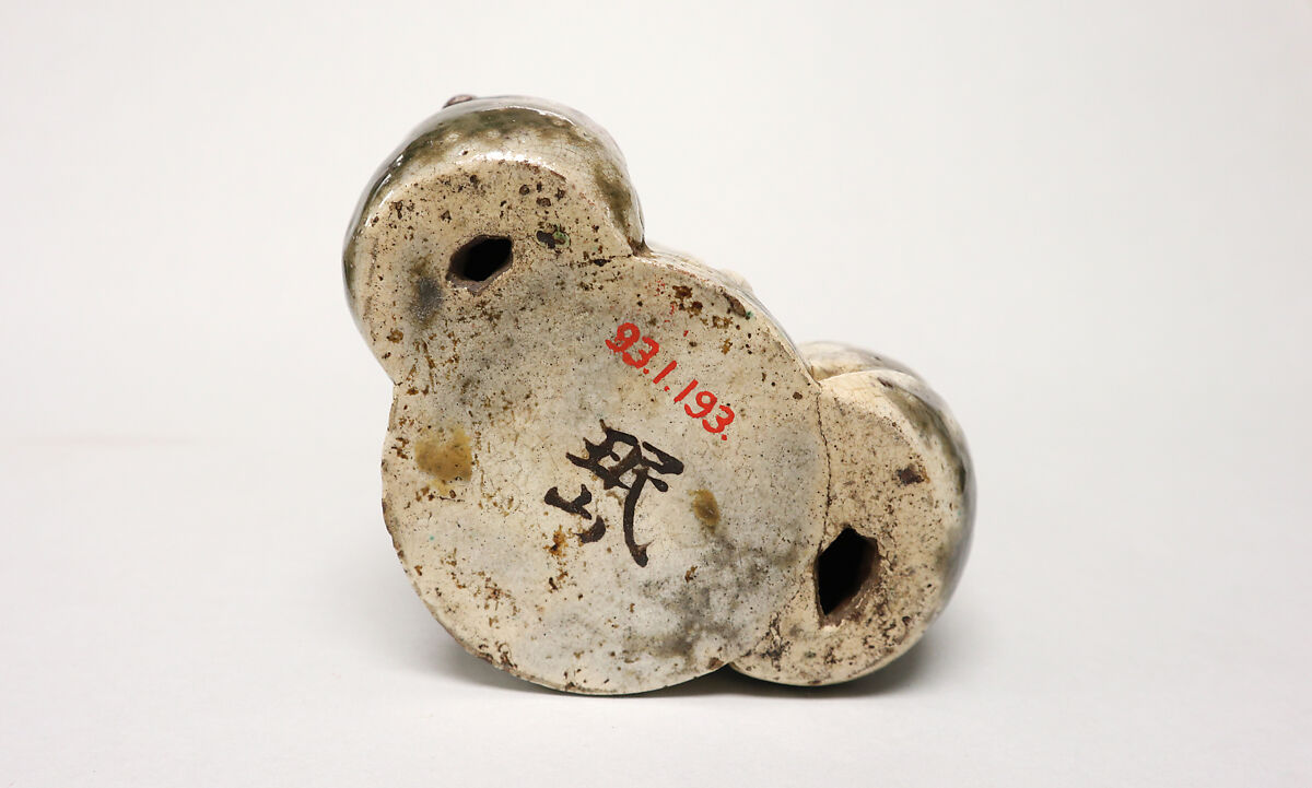 Vase, Minzan, Clay covered with a transparent crackled glaze over slip, waterstained (Sanuki ware), Japan