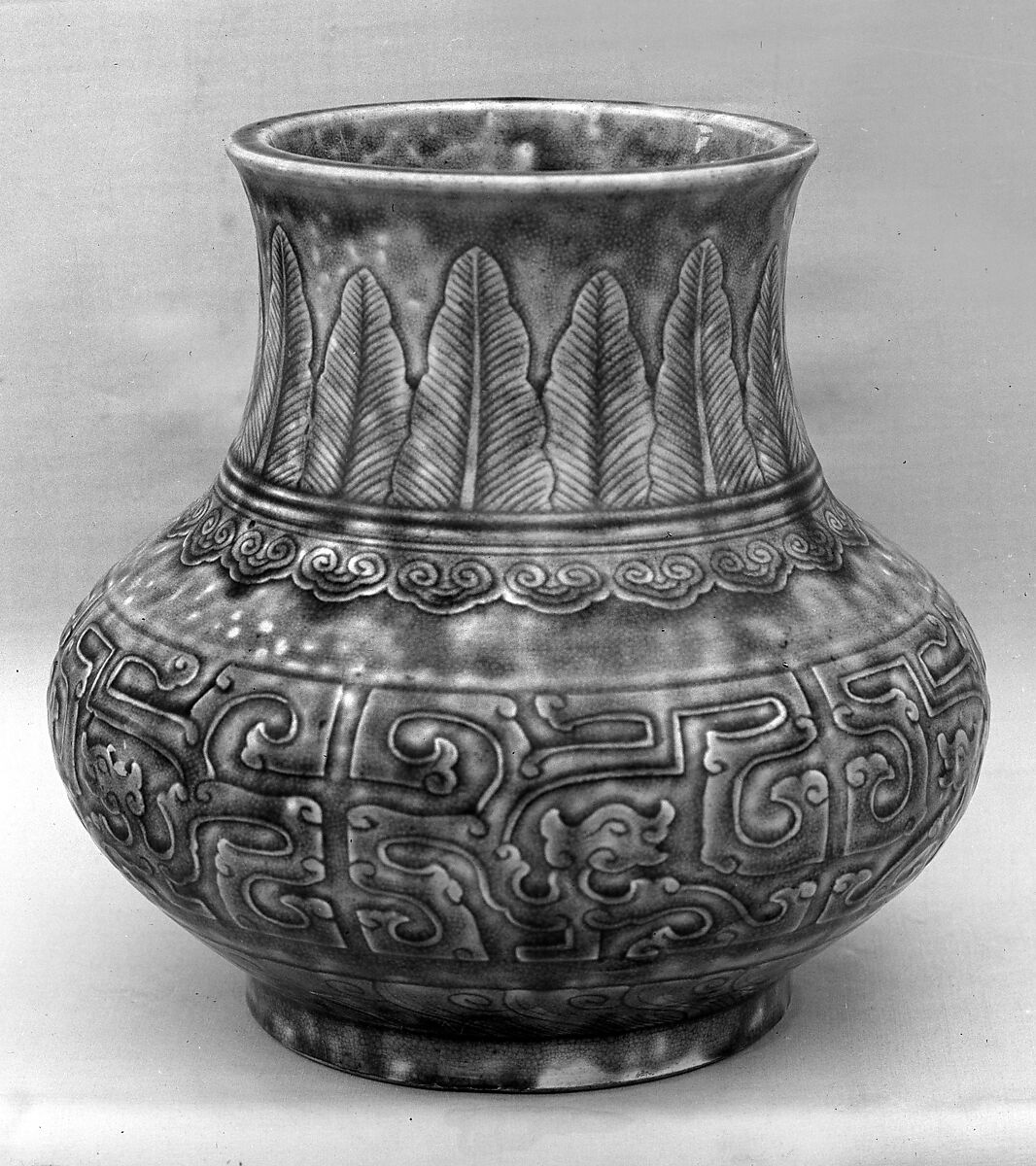 Vase with archaistic dragon pattern, Porcelain with incised decoration under turqoise glaze (Jingdezhen ware), China 