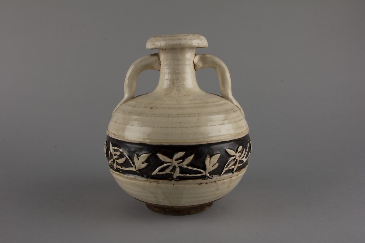 Bottle with floral pattern, Stoneware with black slip decoration, China 