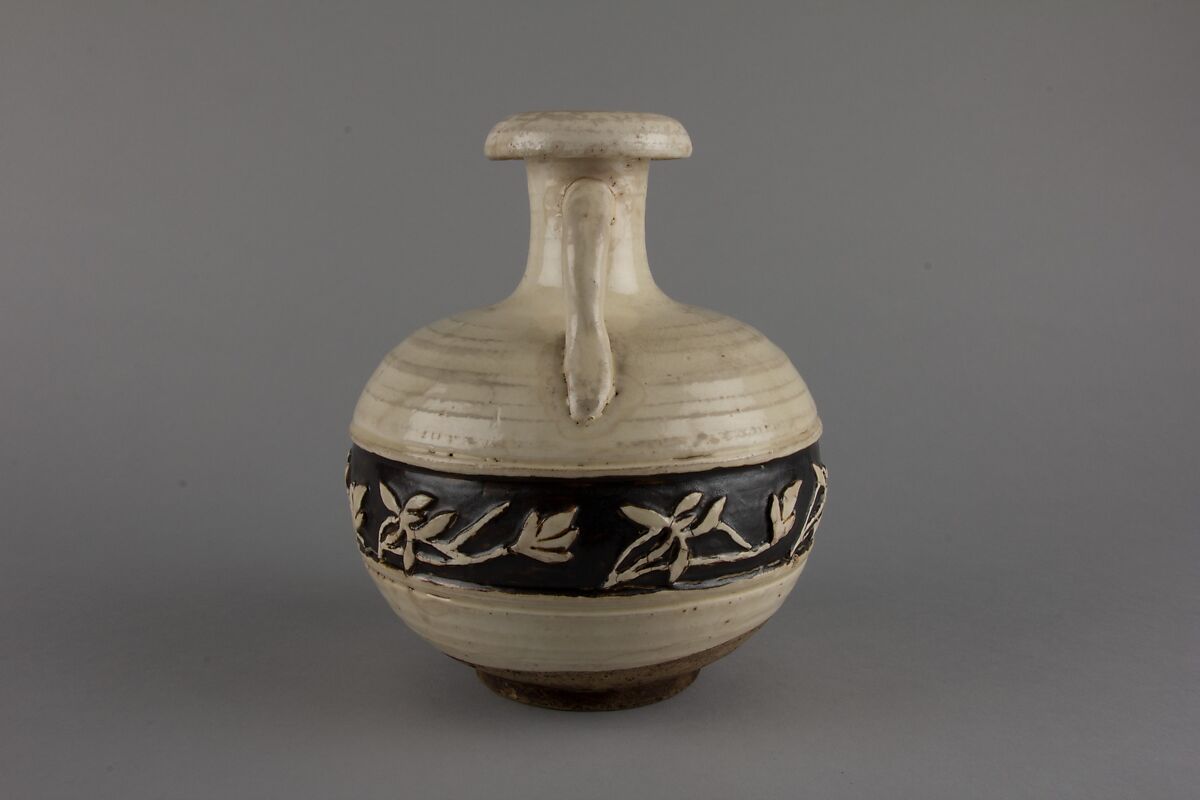 Bottle with floral pattern, Stoneware with black slip decoration, China