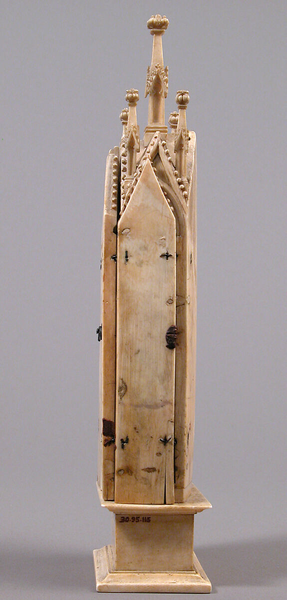 Folding Shrine with Virgin and Child, Elephant ivory with metal mounts, French