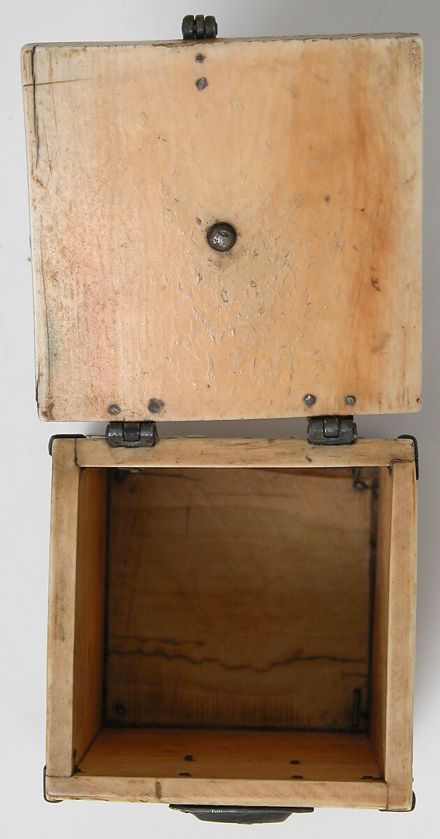 Box with Scenes from the Infancy of Christ, Elephant ivory, metal (silver?) mounts, European (French style)