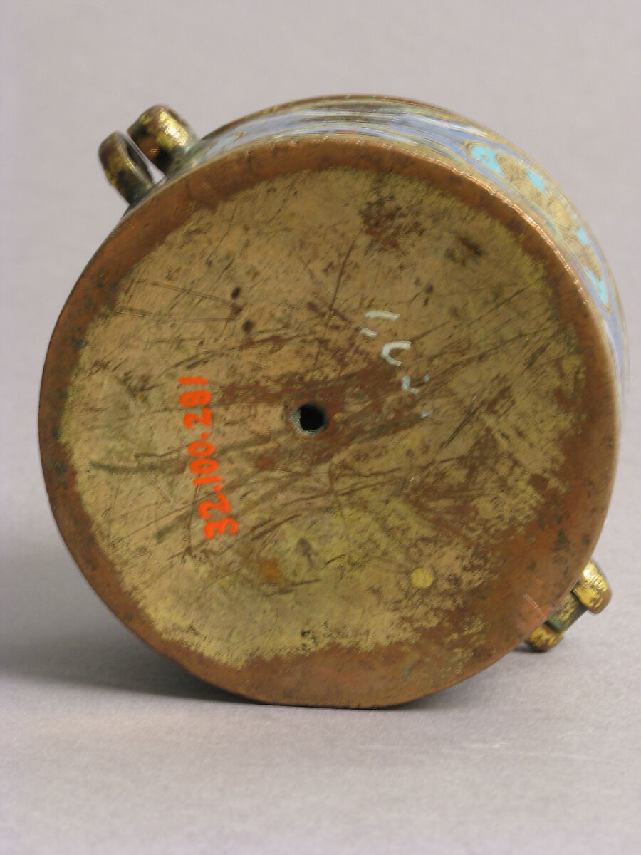 Pyx, Copper: engraved and gilt; champlevé enamel: blue-black; dark, medium and light blue; turquoise, green, yellow, red, and white, French