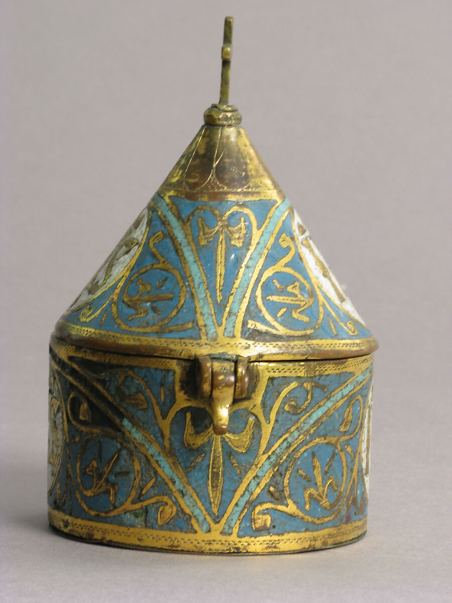 Pyx, Copper: engraved, gilt; champlevé enamel, French