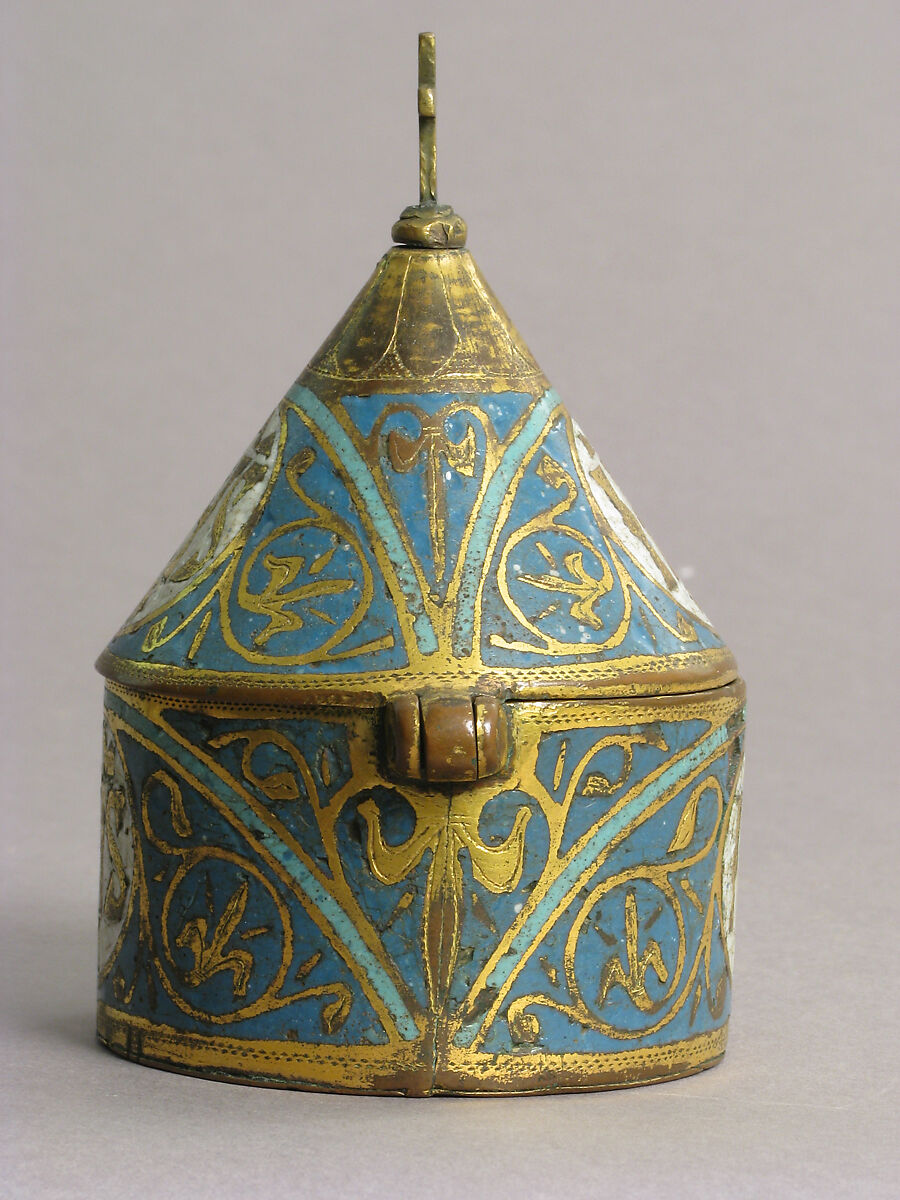 Pyx, Copper: engraved, gilt; champlevé enamel, French