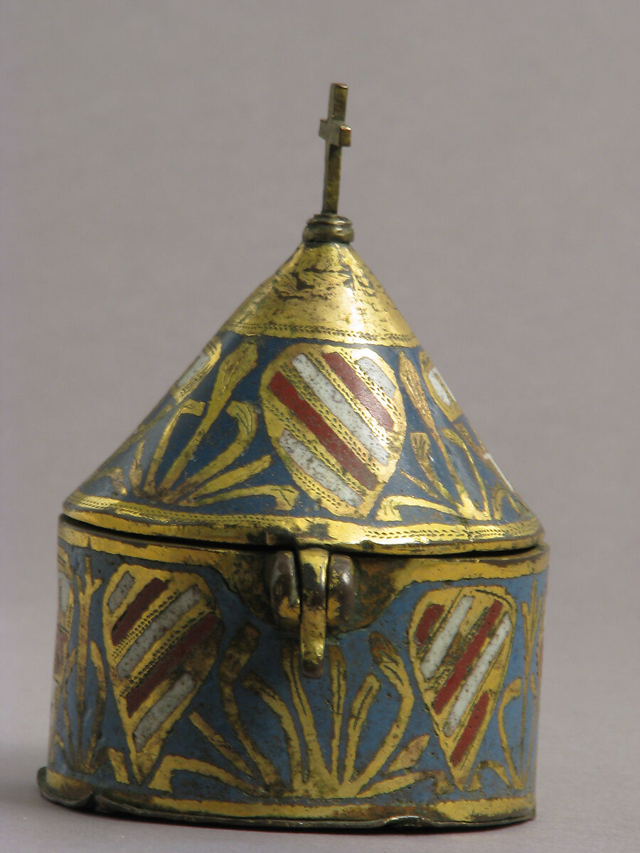 Pyx, Copper: engraved and gilt, champlevé enamel: medium blue, red, and white, French