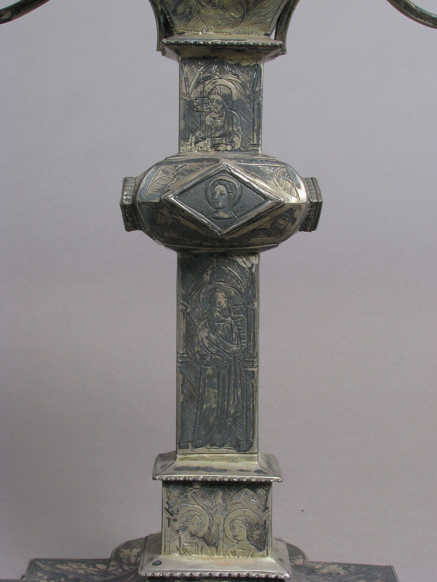 Reliquary, Gilded silver and basse taille enamel, Italian