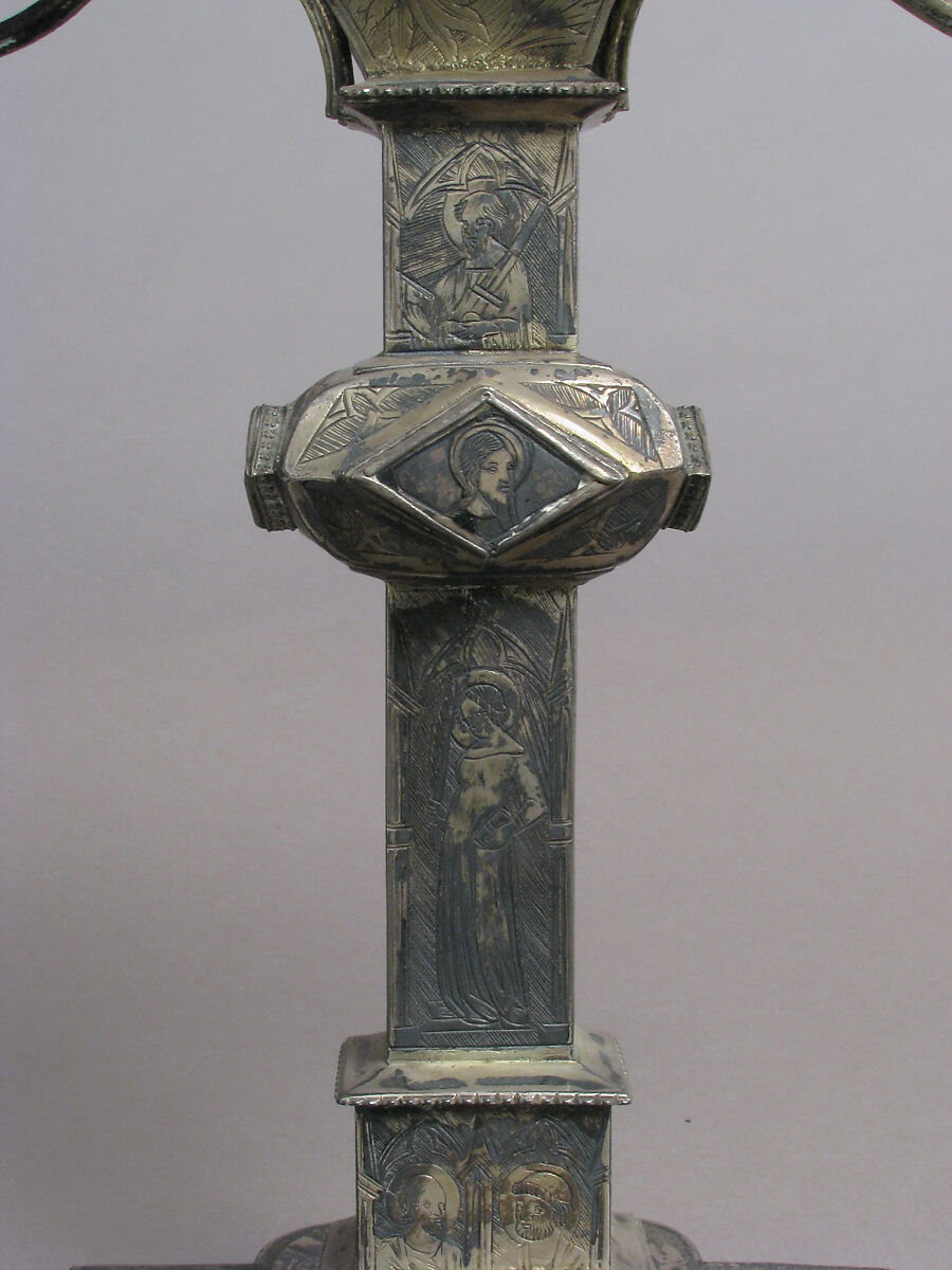Reliquary, Gilded silver and basse taille enamel, Italian