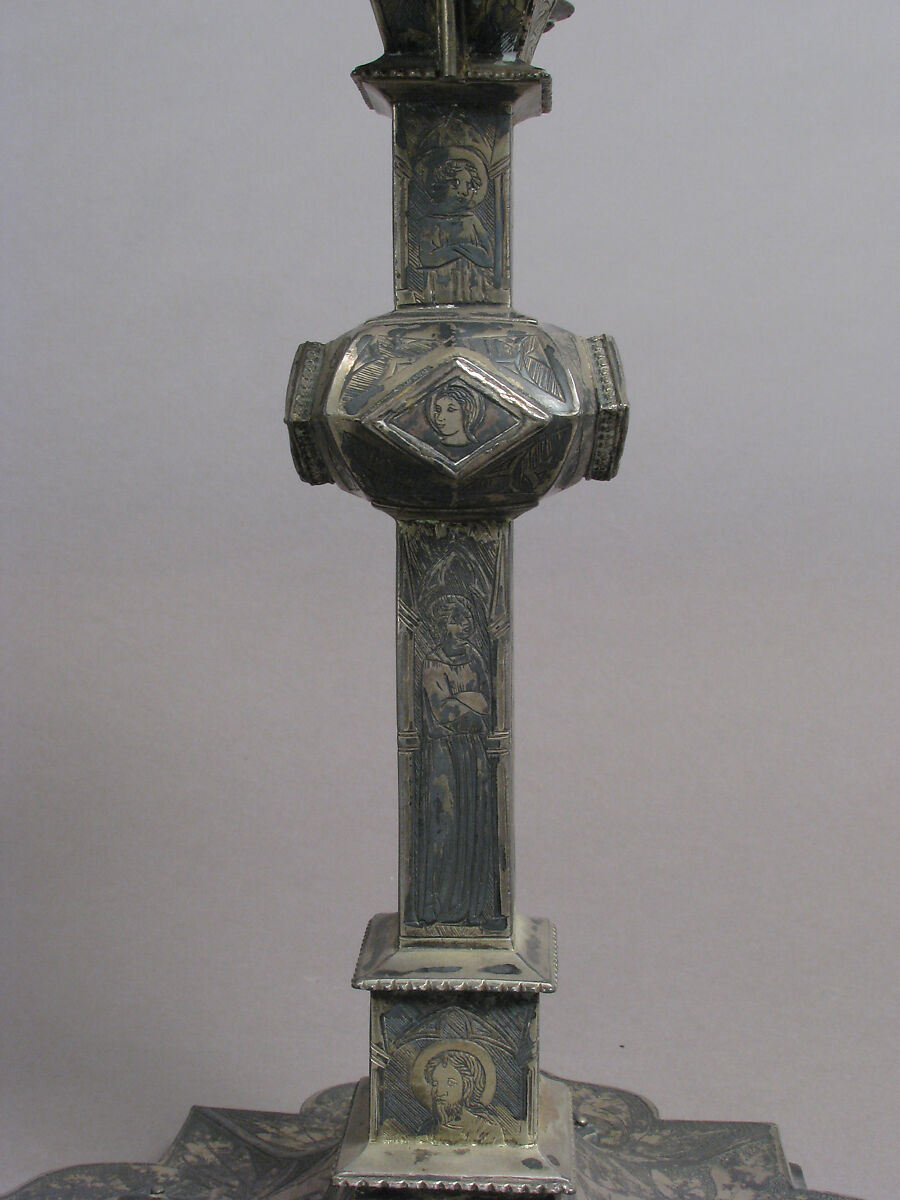 Reliquary, Gilded silver and basse taille enamel, Italian