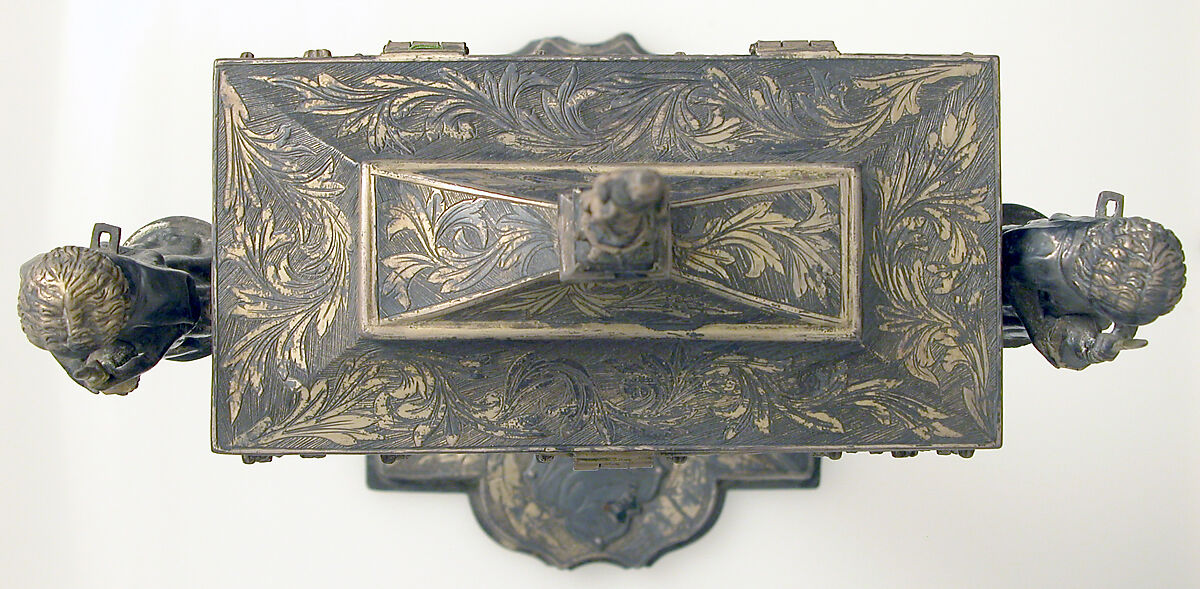 Reliquary, Gilded silver and basse taille enamel, Italian