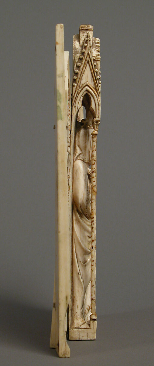 Folding Shrine with Virgin and Child, Elephant ivory, traces of paint and gilding, French