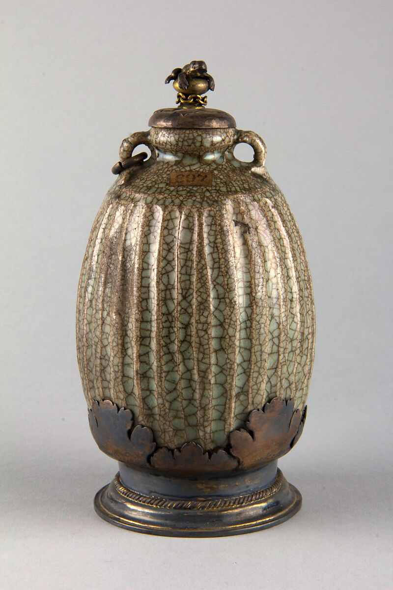 Bottle, Stoneware with crackled glaze (Zhangzhou ware), metal mounts, China 