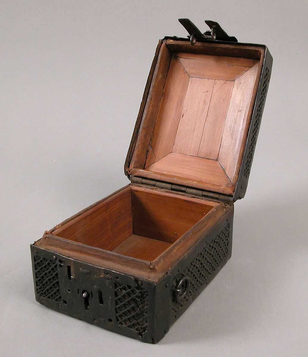 Box, Iron, wood core, Spanish
