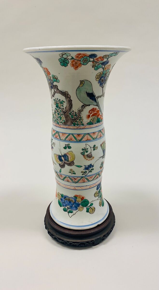Vase with birds and flowers, Porcelain painted in overglaze polychrome enamels and underglaze cobalt blue (Jingdezhen ware), China