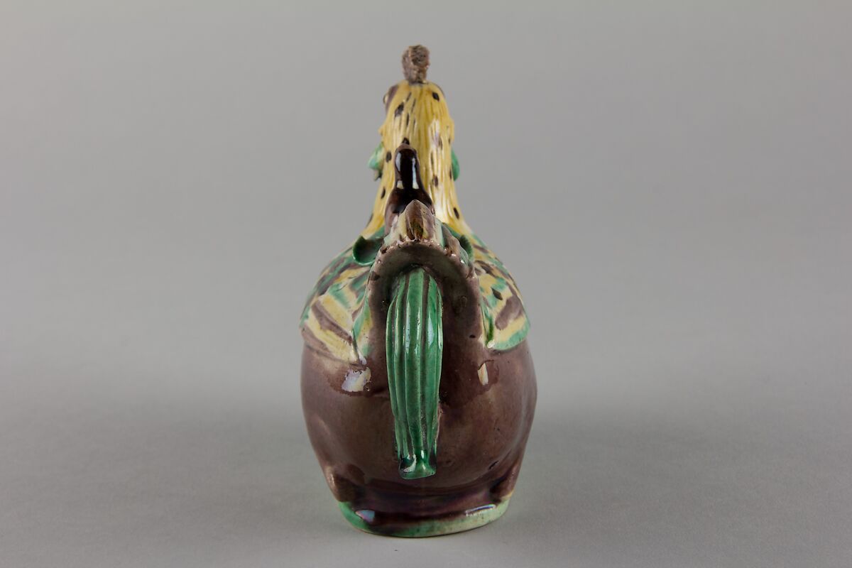Chicken-form ewer (one of a pair), Porcelain painted in polychrome enamels on the biscuit (Jingdezhen ware), China