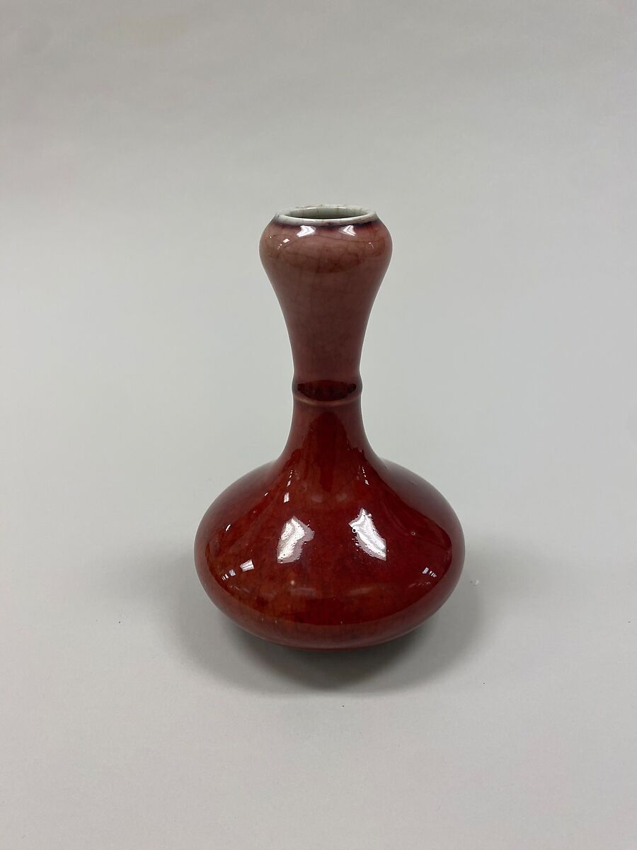 Vase, Porcelain with copper red glaze (Jingdezhen ware), China