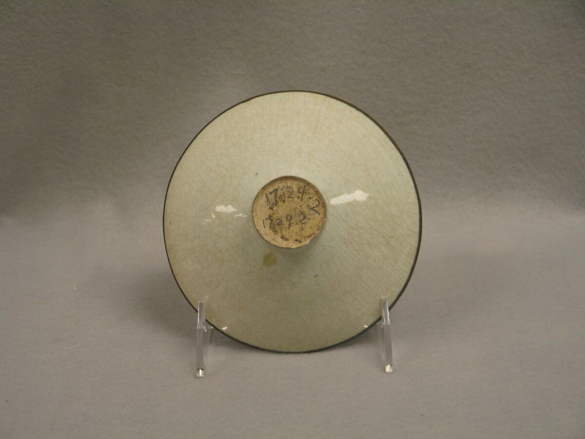 Bowl, Porcelain with bluish white glaze (Jingdezhen Qingbai ware), copper mouthrim, China