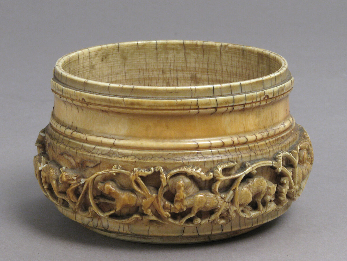 Circular Box with a Hunting Scene, Elephant ivory, Italian (?)