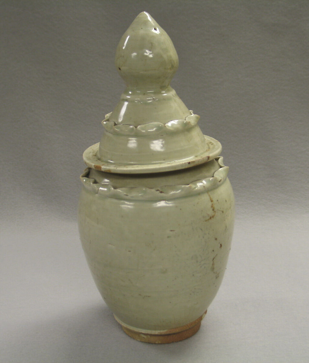 Tomb urn, Porcelain with yellowish white glaze (Jingdezhen qingbai ware), China