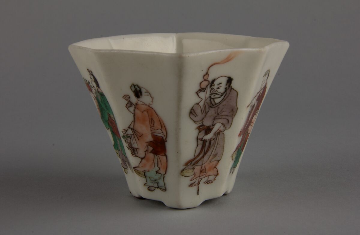 Octagonal cup with the Eight Immortals, Porcelain painted in overglaze polychrome enamels (Dehua ware), China
