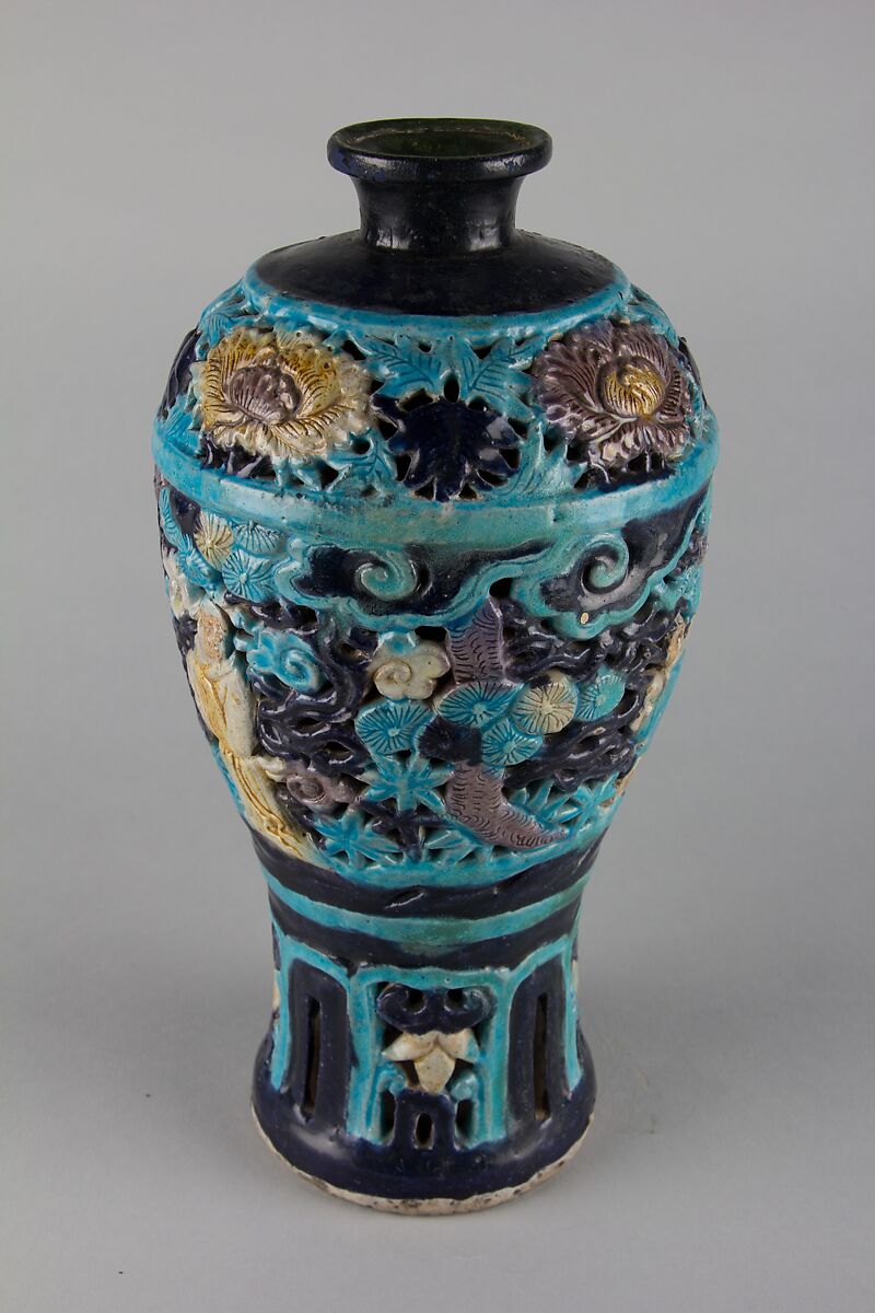 Meiping vase with human figures, Stoneware with polychrome enamels (Fahua ware), China 