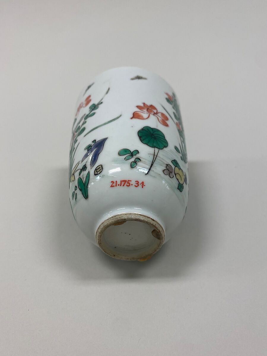 Cup with a scene of lotus pond, Porcelain painted in overglaze polychrome enamels (Jingdezhen ware), China