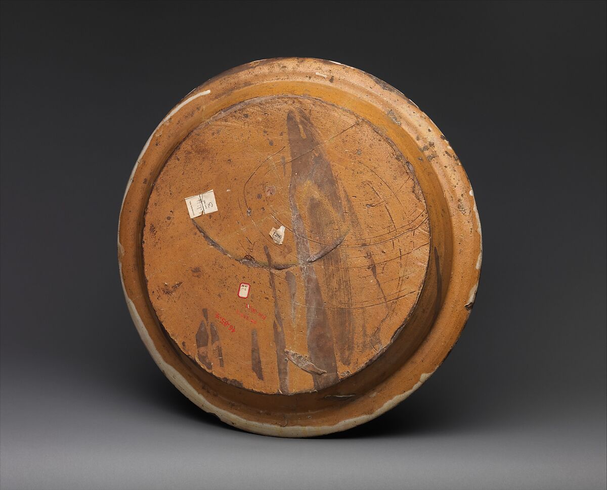 Dish with Rampant Lions, Tin-glazed earthenware, Italian