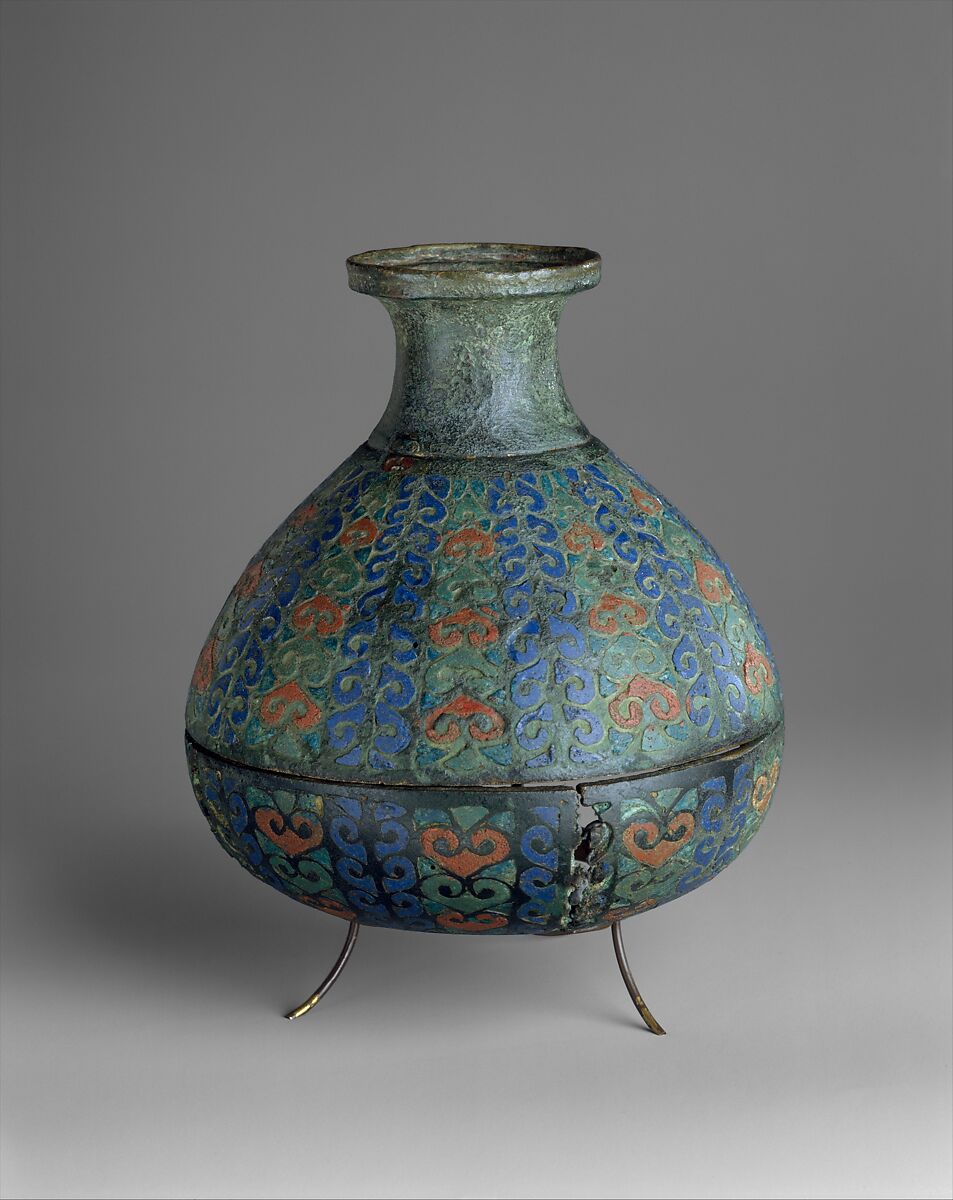 Vase, Champlevé enamel, copper alloy, Late Roman