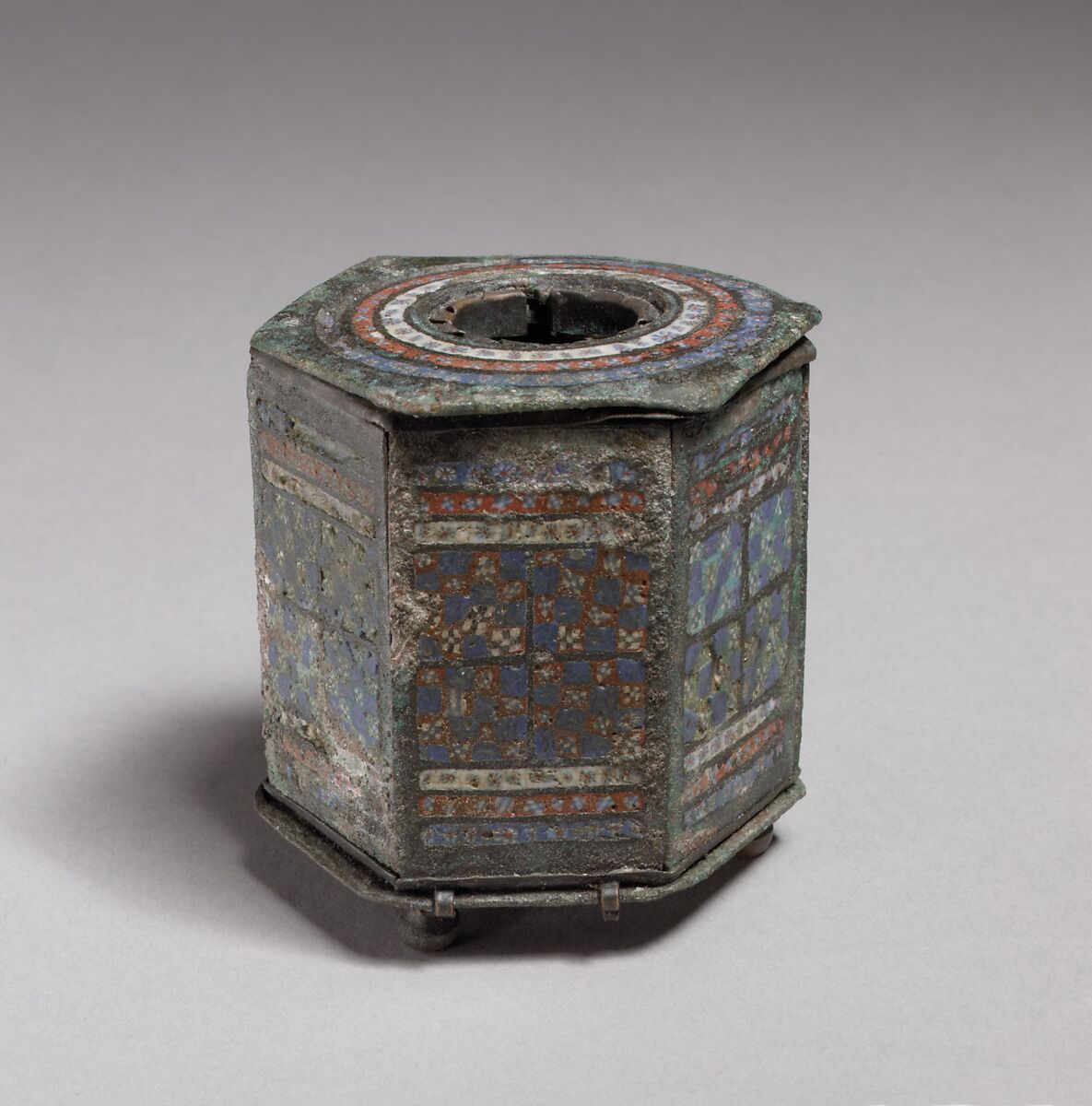 Six-Sided Box, Champlevé enamel, bronze, inlaid with millefiore enamel, Late Roman 