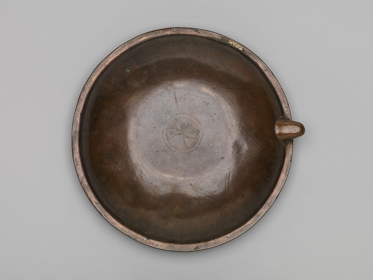 Gemellion (Hand Basin) with the Arms of the Latin Kingdom of Jerusalem, Copper: formed, engraved, gilt; champlevé enamel: medium blue, turquoise, and white, French
