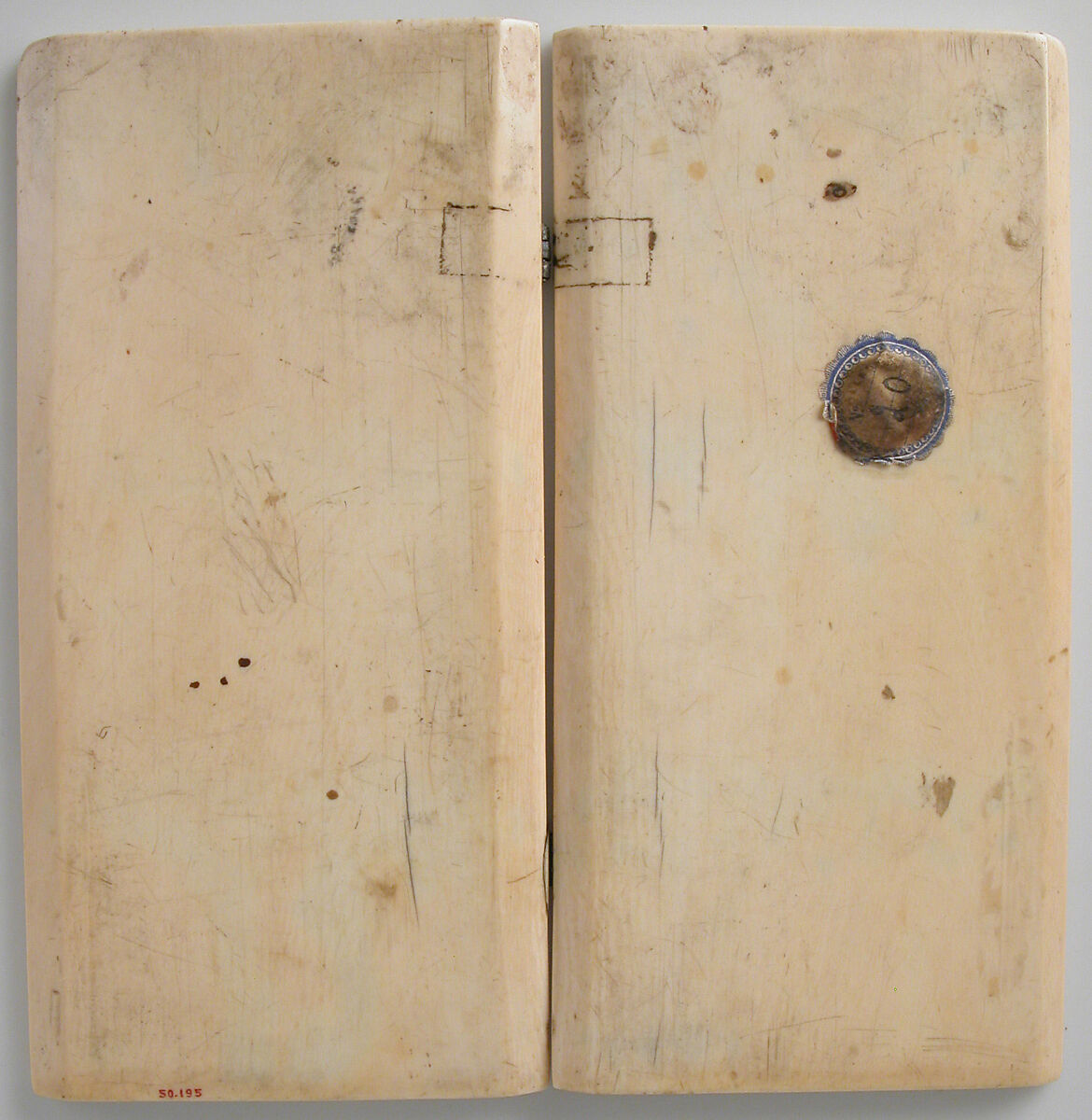 Diptych with Scenes from the Passion of Jesus, Elephant ivory with metal mounts, French