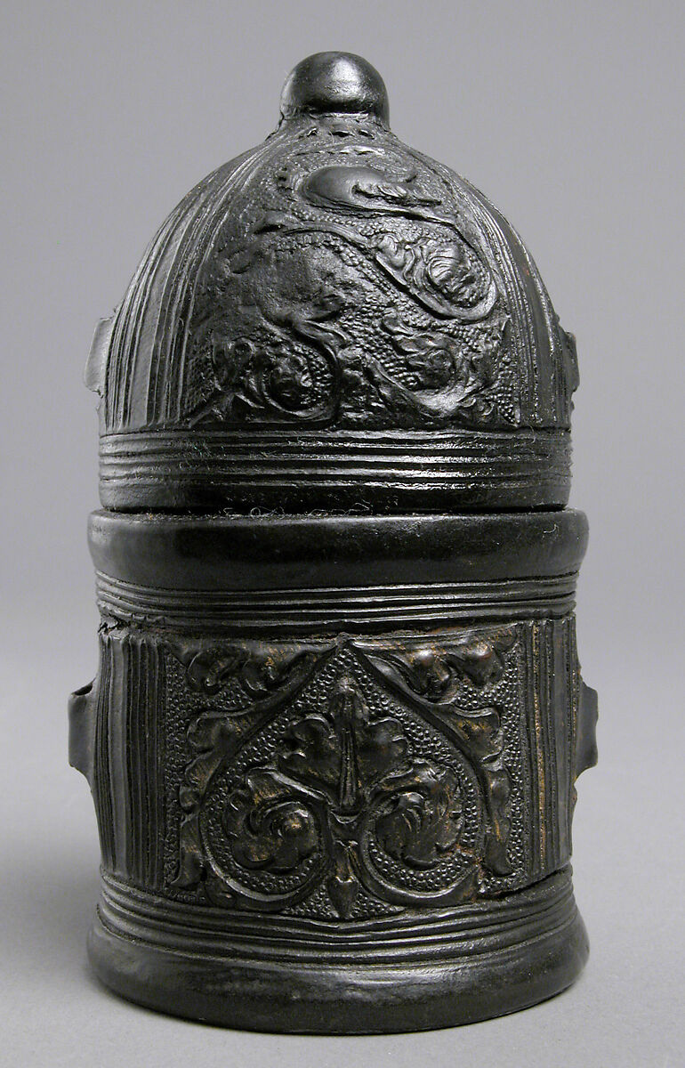 Box, Leather (Cuir bouilli), on wood core with textile interior, traces of gilding, Italian