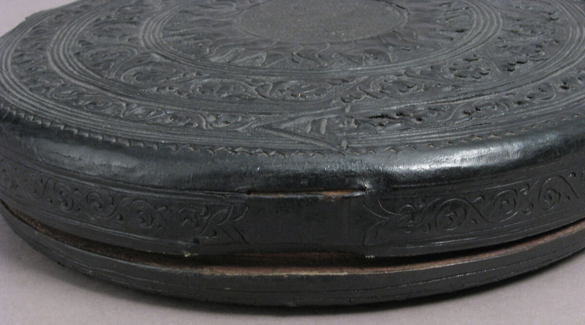 Round Box, Cuir bouilli (tooled leather), silk damask lining over wood core, Italian