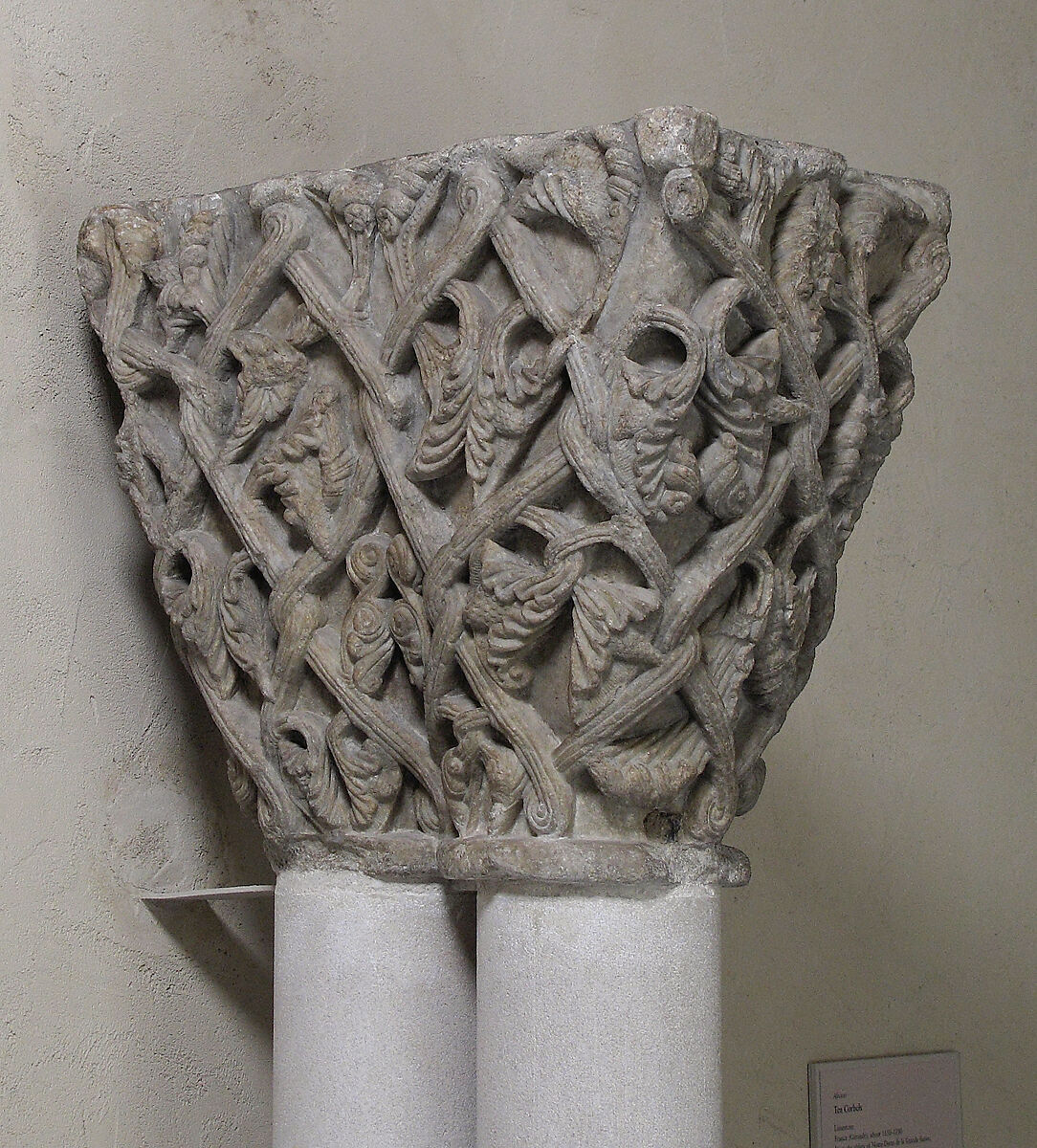 Double Capital with Vine Tendrils, Marble, French 