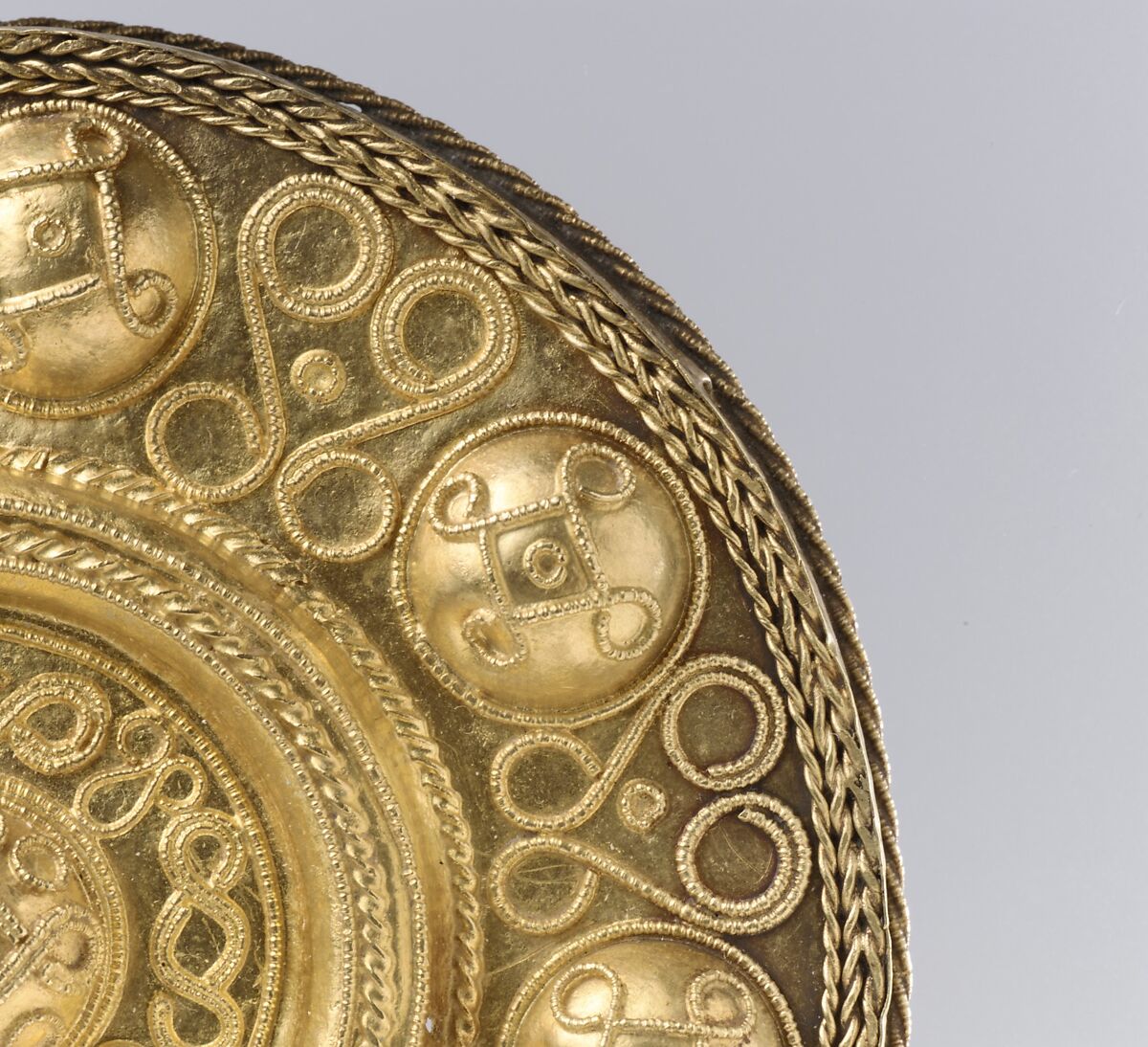 Disk Brooch, Gold, Worked in repoussé with twisted wire and filigree, Langobardic