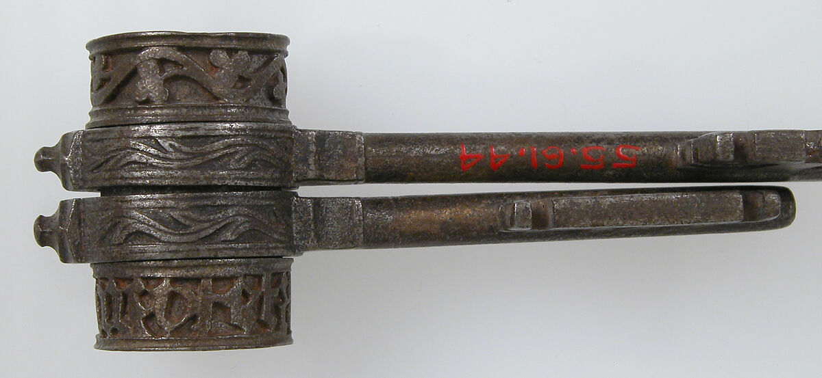 Double Key, Iron, European
