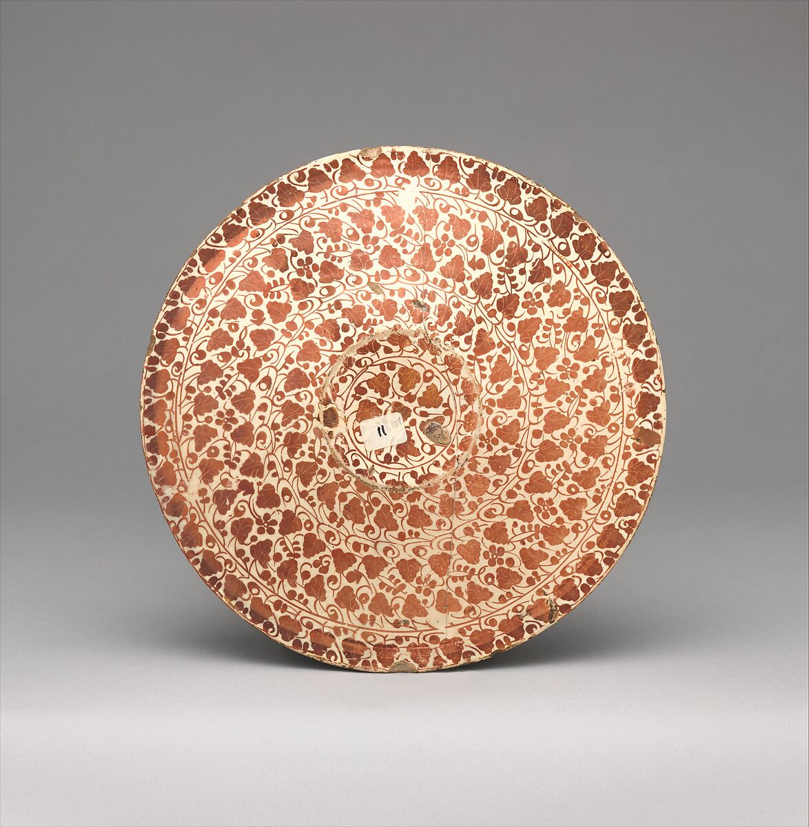 Plate, Tin-glazed earthenware, Spanish
