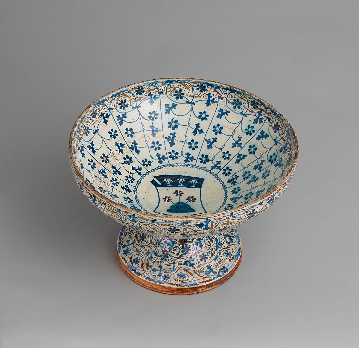 Bowl, Tin-glazed earthenware, Spanish