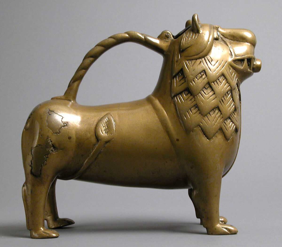 Aquamanile in the Form of a Lion, Copper alloy, glass inlays, North German