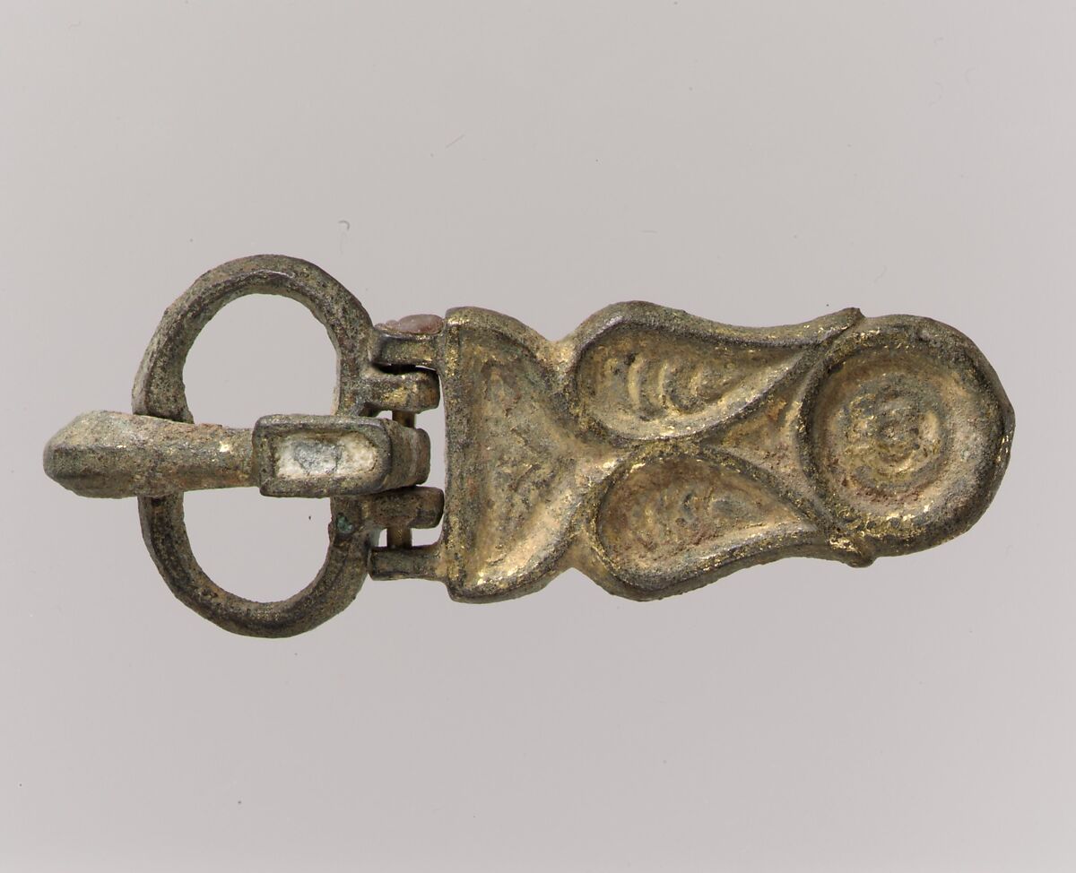 Belt Buckle, Copper alloy, with gilding, East Mediterranean 