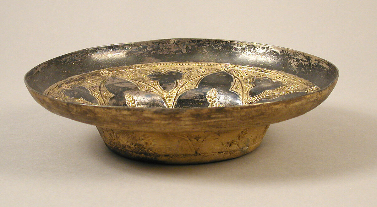 Bowl or Deep Plate, Casted silver plate, partly gilded, French