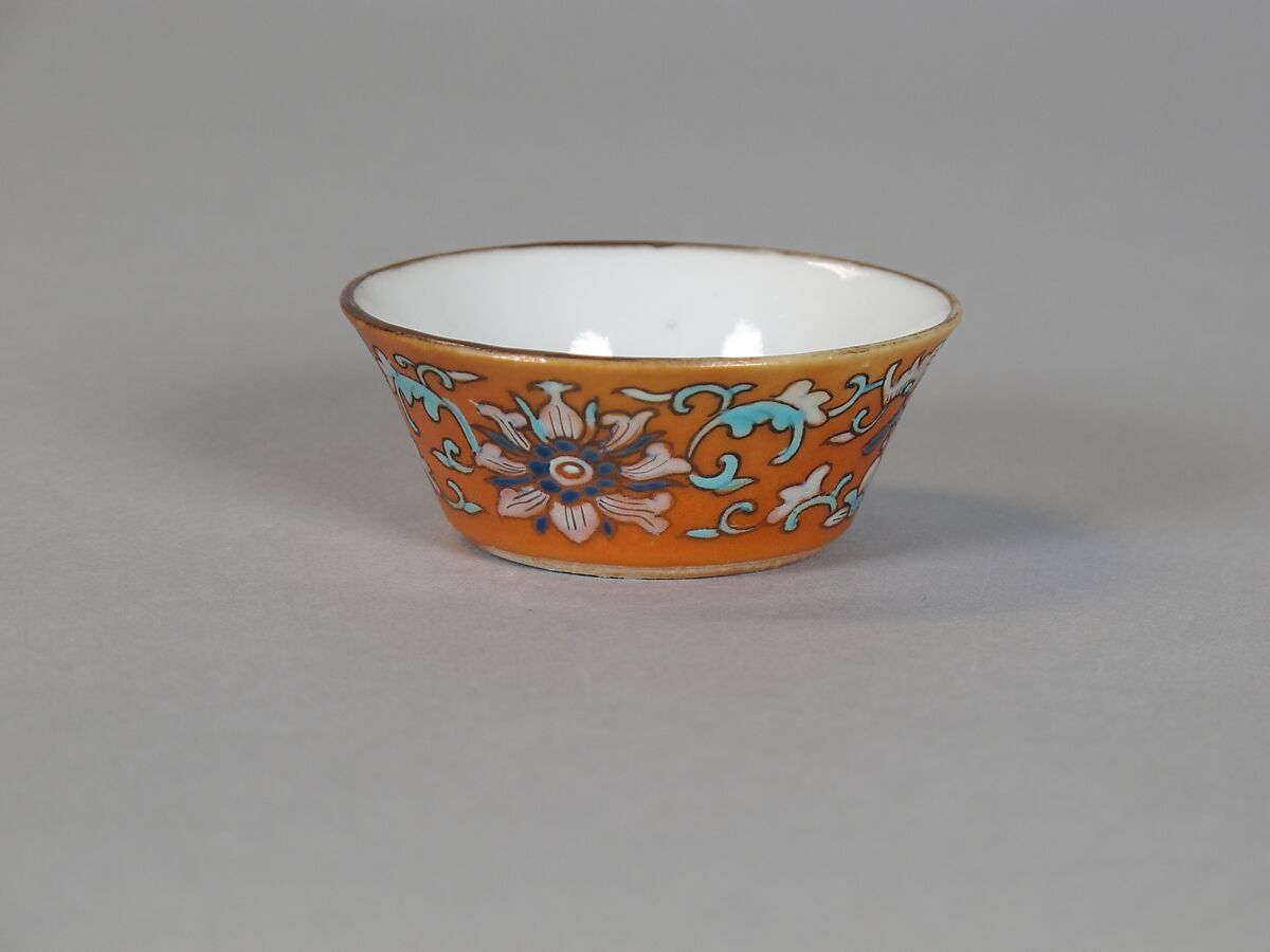Cup (from a set of eight), Porcelain with iron-red glaze, painted in overglaze polychrome enamels, China
