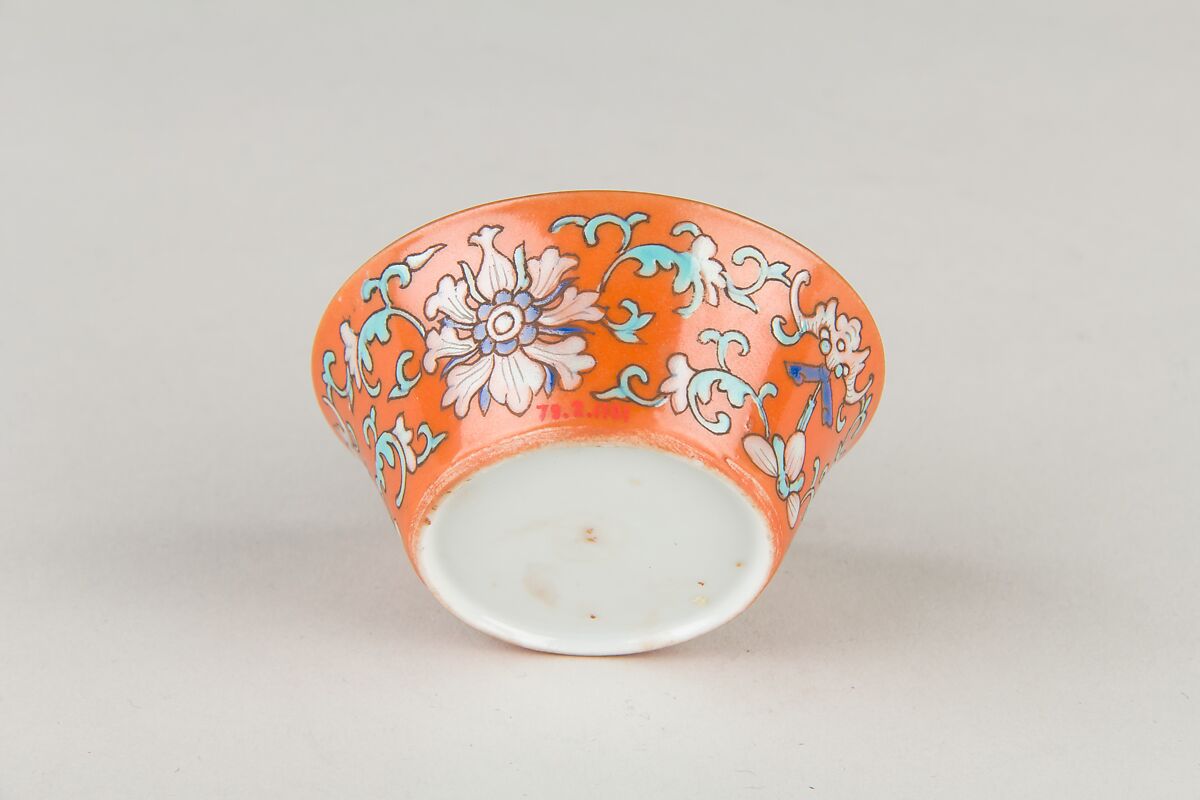 Cup (from a set of eight), Porcelain with iron-red glaze, painted in overglaze polychrome enamels, China