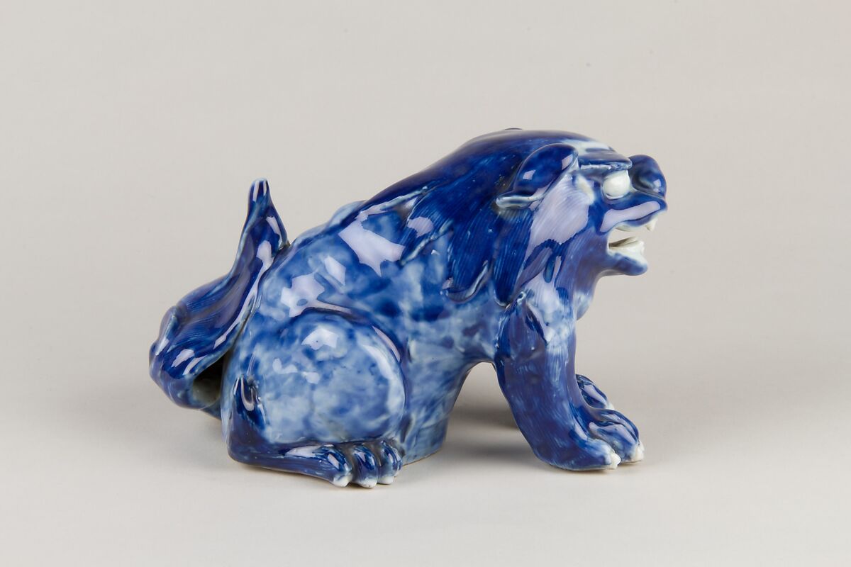 Figure of a Dog, Porcelain with a mottled blue glaze, China