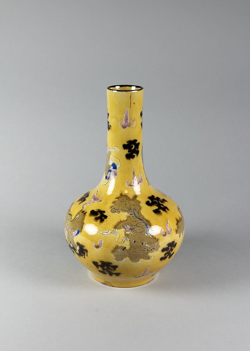 Vase with lions, Porcelain with incised decoration under polychrome glazes (Jingdezhen ware), China 