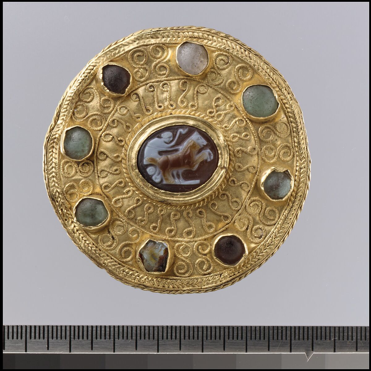 Disk Brooch with Cameo, Sheet gold, onyx, glass, and wire, Langobardic (mount); Roman (cameo)
