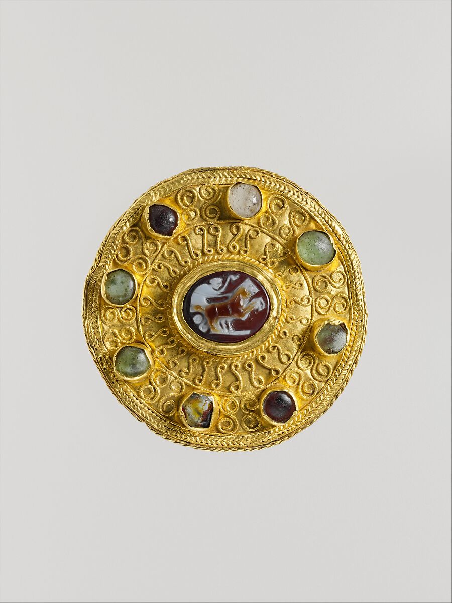 Disk Brooch with Cameo, Sheet gold, onyx, glass, and wire, Langobardic (mount); Roman (cameo)