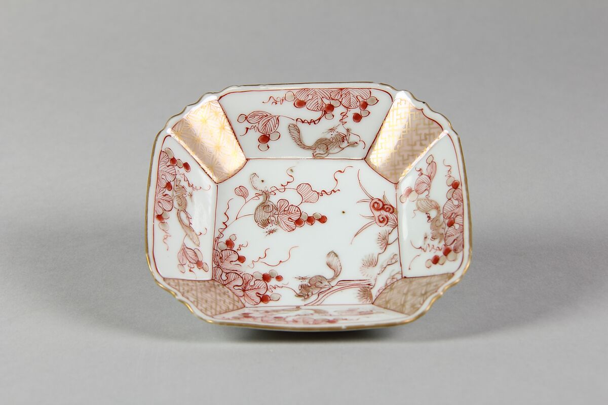 Saucer, Porcelain painted in overglaze red and gilt, China 