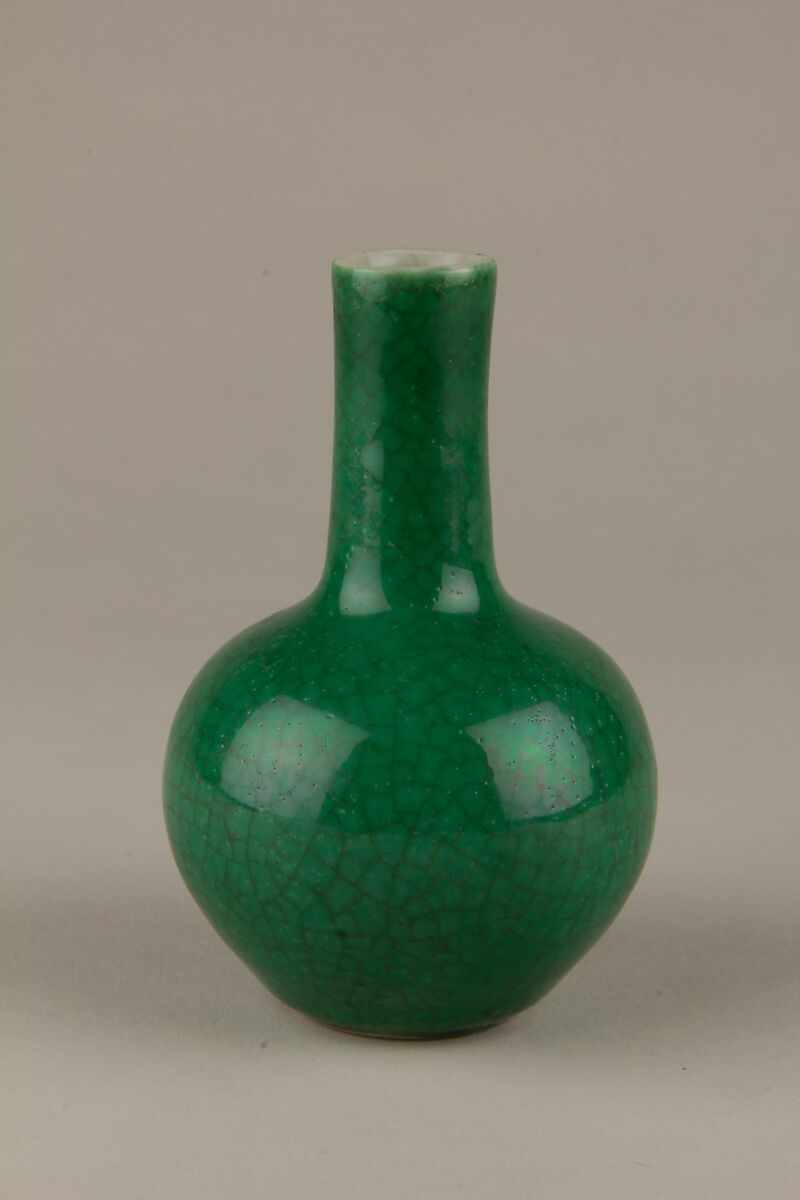 Bottle vase, Porcelain with crackled green glaze (Jingdezhen ware), China 
