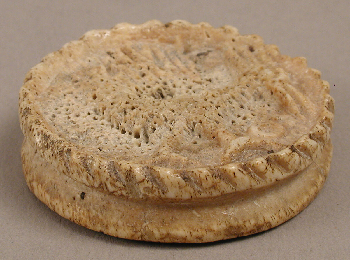 Game Piece with a Bird, Bone, French